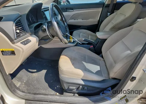 2017 Hyundai Elantra Se z USA, uszkodzony, nr VIN 5NPD84LF2HH179934